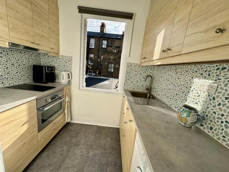 Chelsea Large 2 Bed 2 Bath Sydney Street Sw3 Appartamento Londra